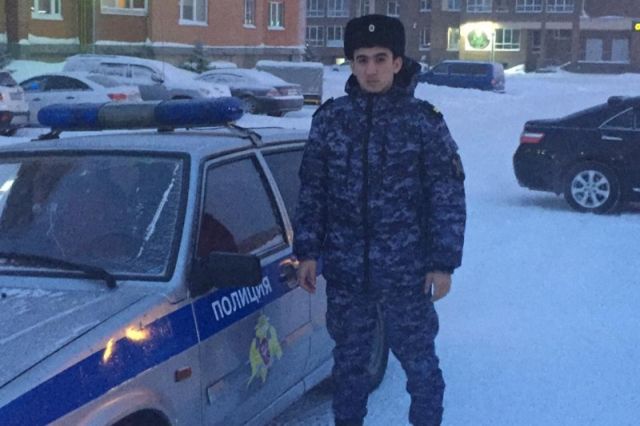 Дагестанец спас ребёнка из горящей квартиры в Новом Уренгое