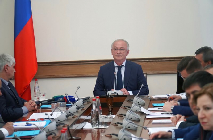 Итоги социально-экономического развития РД за 2020 год обсудили в Правительстве Дагестана