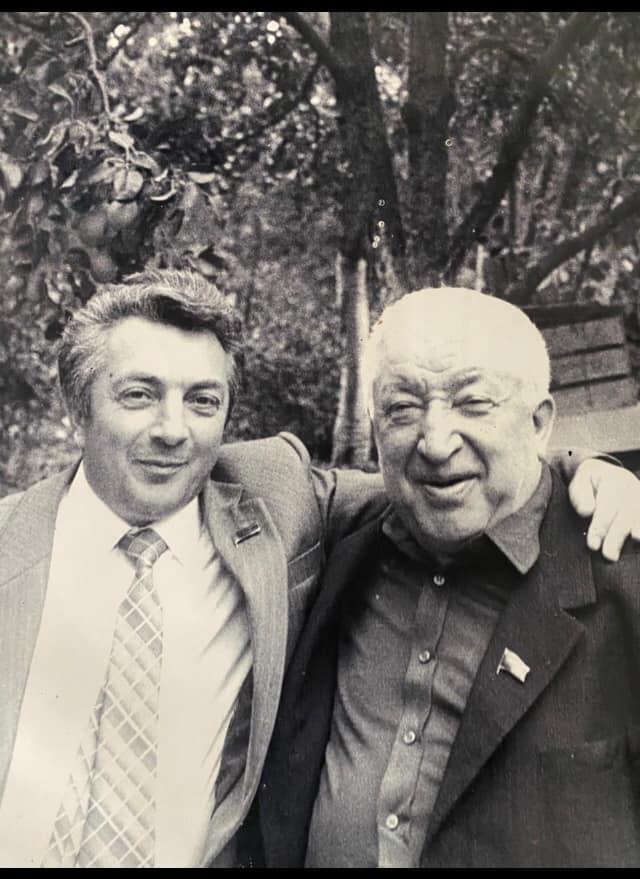 Умер прозаик Нариман Гаджиев