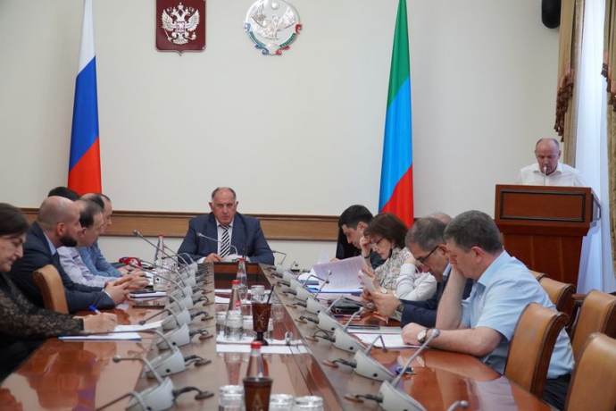 В Правительстве РД обсудили ситуацию и стабилизацию цен на продовольственном рынке