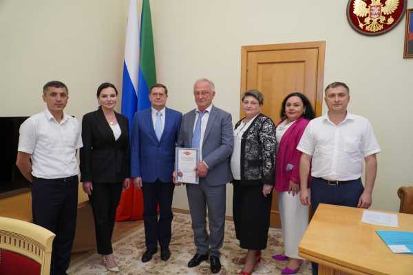 Правительство РД и Профсоюз работников здравоохранения РФ продолжат сотрудyничество