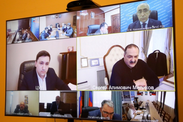 Глава РД Сергей Меликов провел совещание по актуальным вопросам