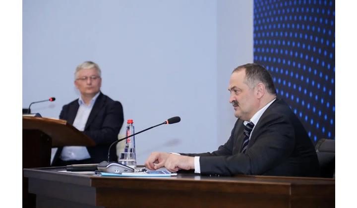 Глава РД Сергей Меликов выразил благодарность Сулейману Керимову за инвестиции в Дагестан
