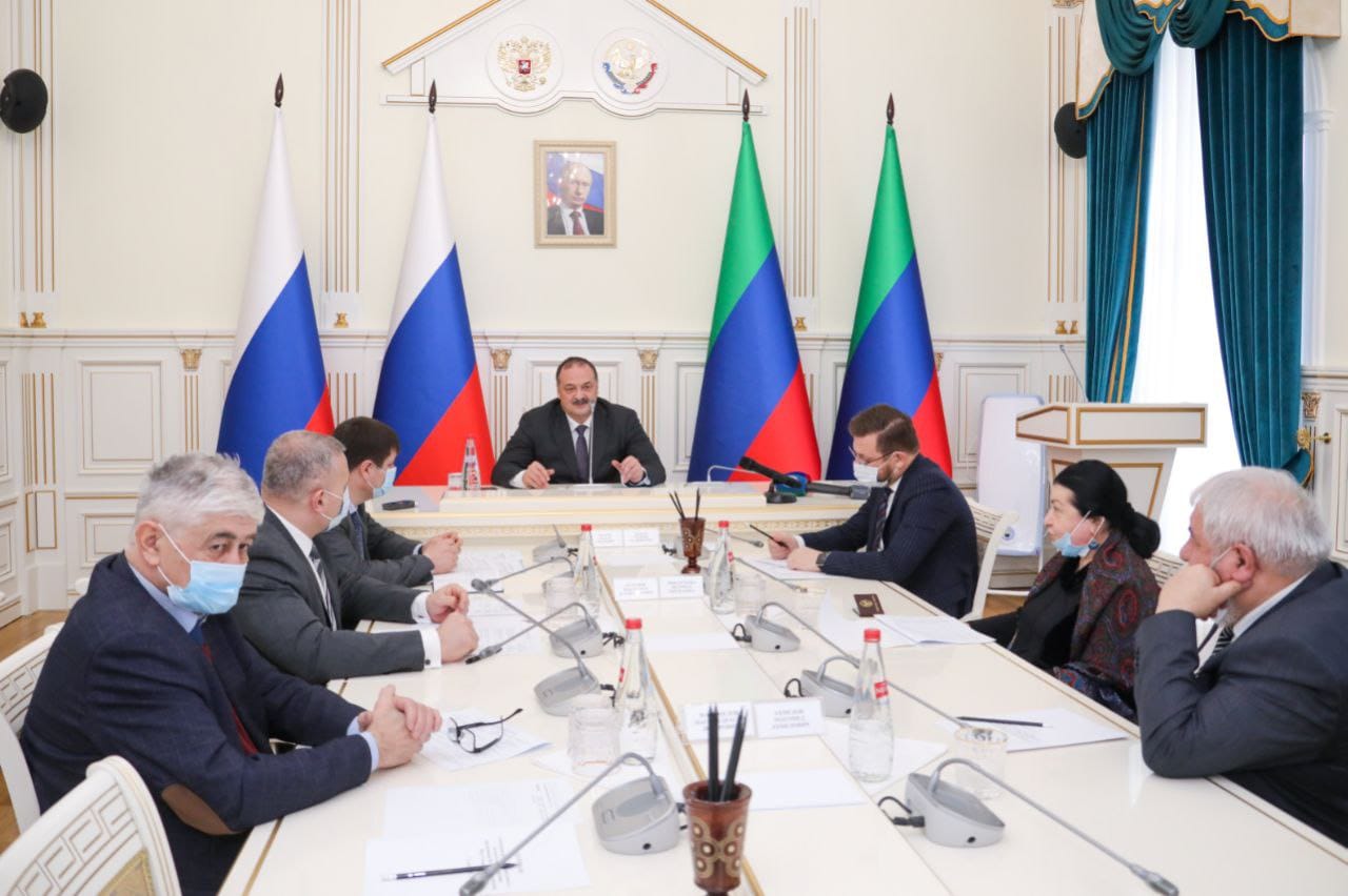 Сергей Меликов провел заседание оргкомитета по подготовке к празднованию 90-летия Фазу Алиевой