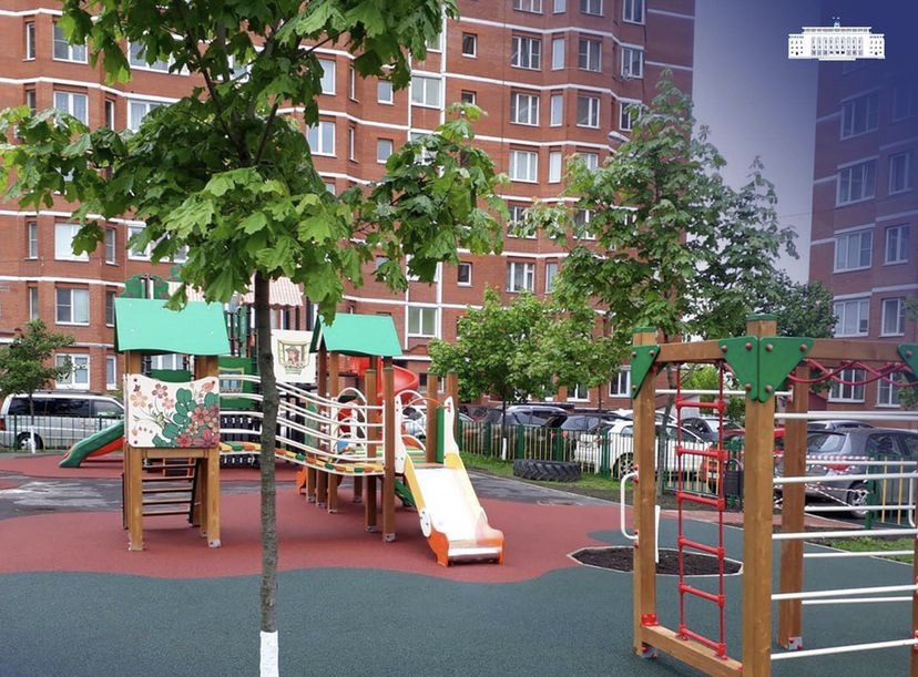 Более 1,7 млрд рублей выделено городу на благоустройство дворовых территорий