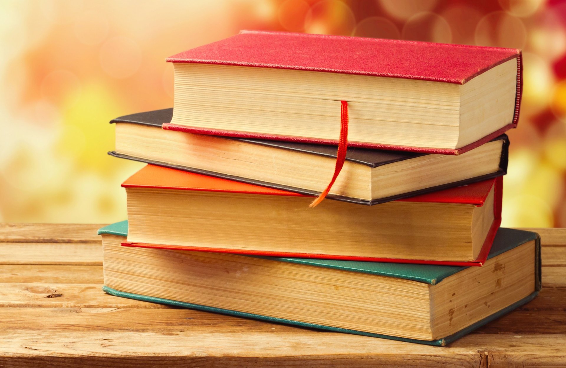 «Единая Россия» в Дагестане запускает акцию «Книги – Донбассу»