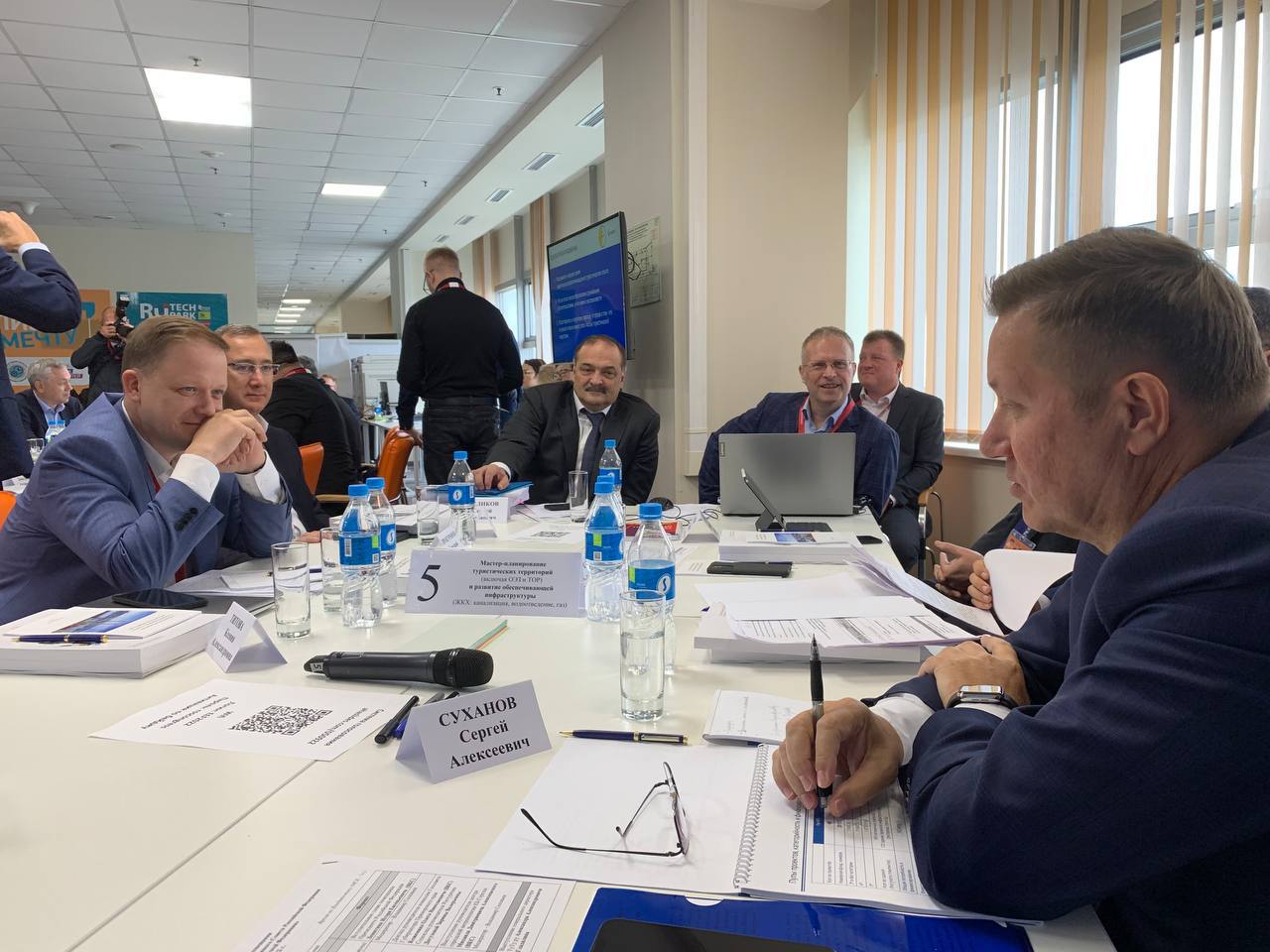 Сергей Меликов принимает участие в Восточном экономическом форуме во Владивостоке