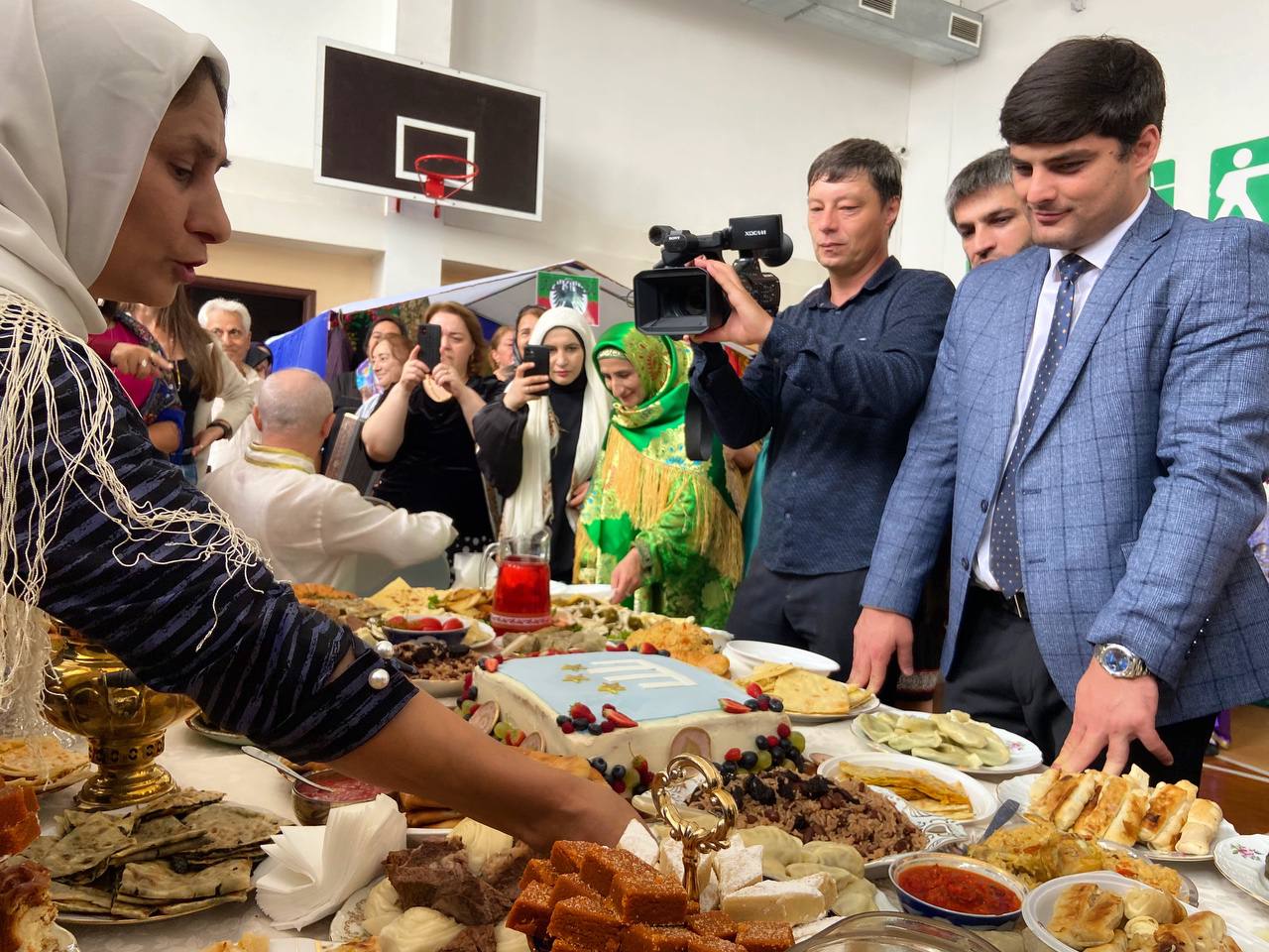 В Махачкале проходит фестиваль родных языков