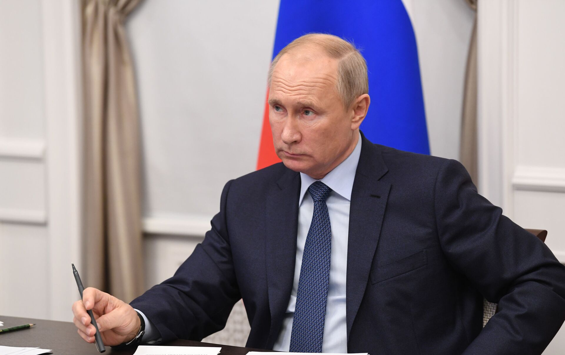 Владимир Путин поручил главам регионов принять меры по увековечению памяти участников СВО