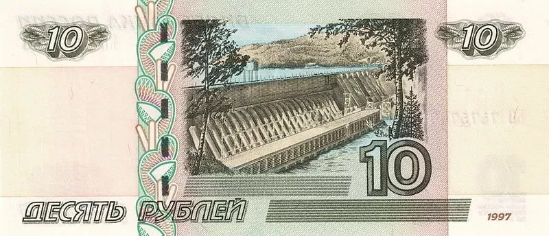 В Москве запустили в оборот купюры в пять и десять рублей