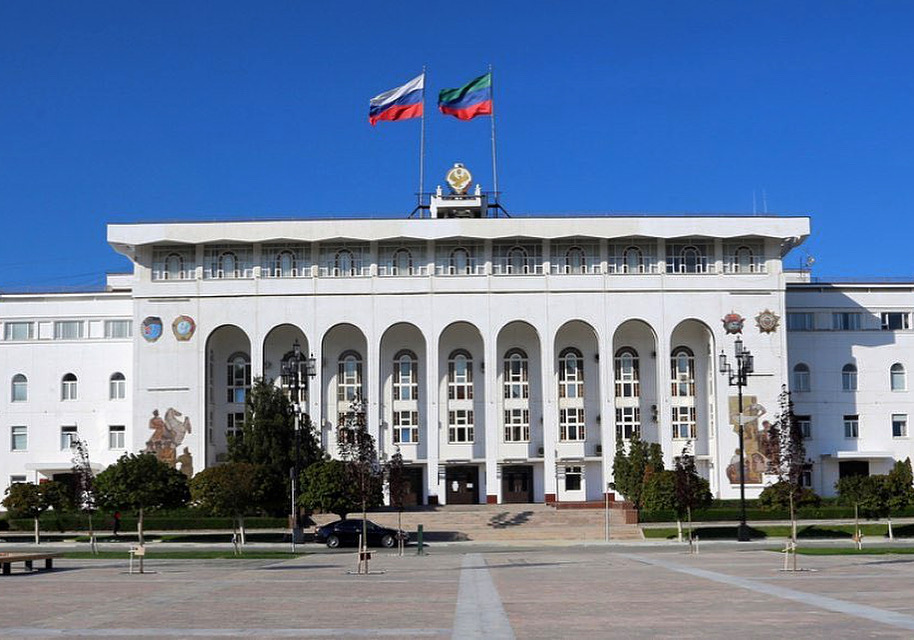 Правительство РД объявило 15 сентября нерабочим праздничным днем