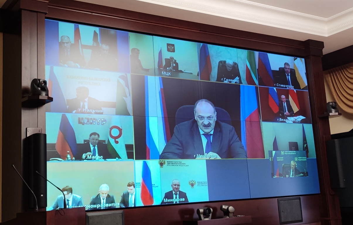 Сергей Меликов принял участие в заседании Совета при полномочном представителе Президента РФ в СКФO