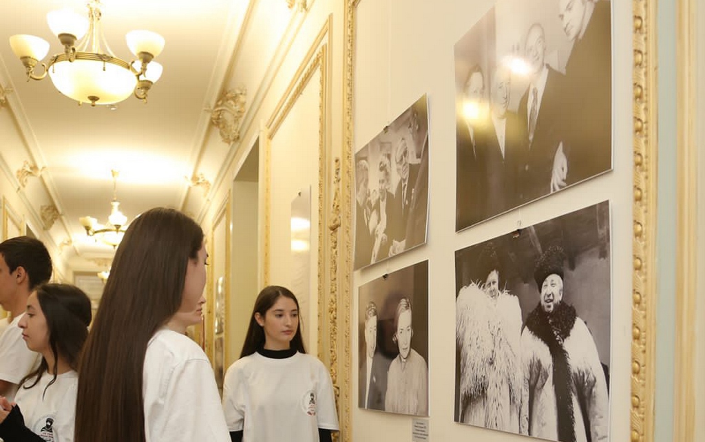 В Нацмузее имени А. Тахо-Годи открылась фотовыставка «В горах мое сердце» 