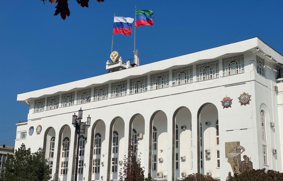 Ход строительства и капремонта социальных объектов обсудят в Правительстве РД