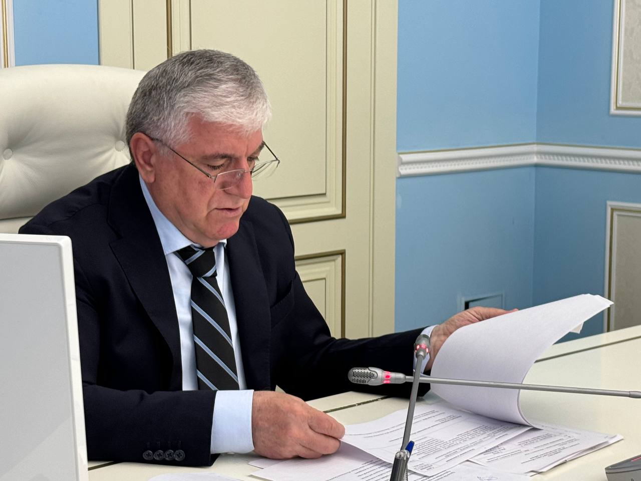 Юсуп Умавов потребовал оперативно реагировать на обращения махачкалинцев