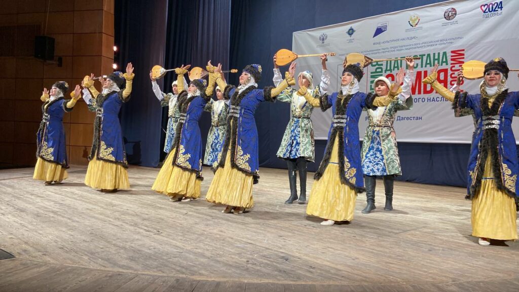 Гала-концерт «Семья Дагестана – семья России» прошел в Махачкале