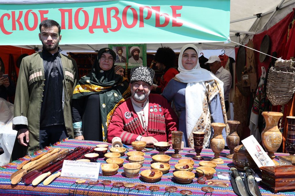 На «Анжи-Арене» прошел фестиваль народного творчества «Традиции Дагестана»