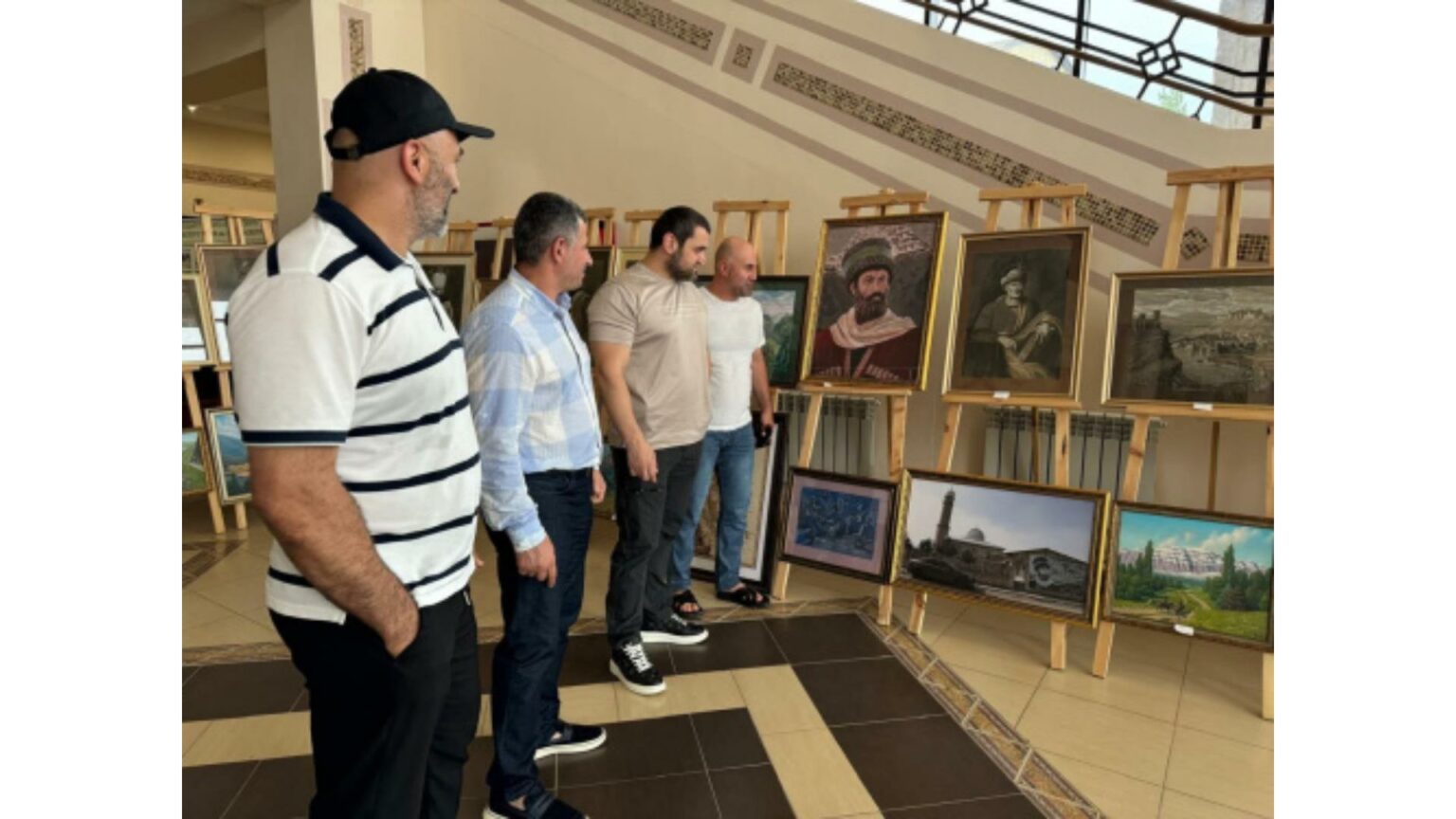 В Лезгинском театре прошел показ документального фильма про Хаджи-Давуда