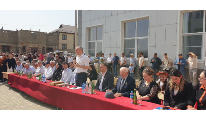 Абдуразак Джамалутдинов принял участие в открытии новой школы селе Параул
