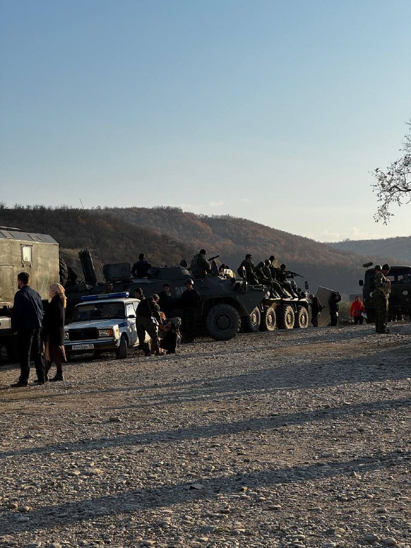 На площадке съемок военной драмы «99-й» в Дагестане прошел пресс-тур