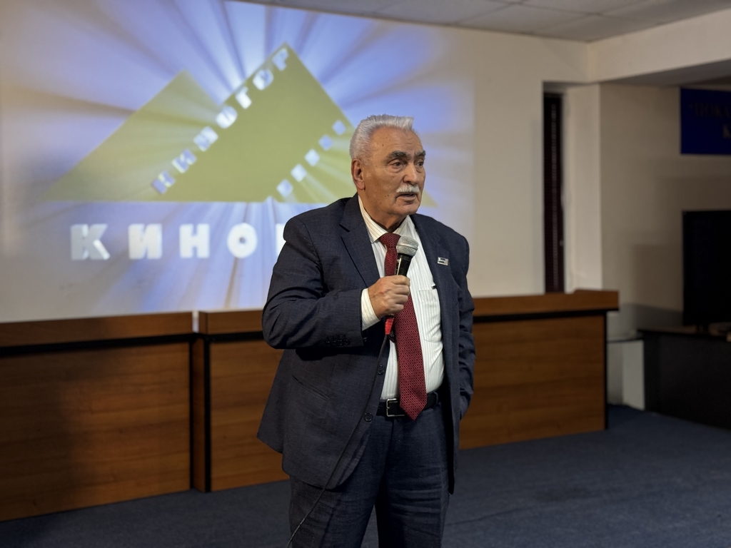 Кинофестиваль «Золотая лоза» открылся в Махачкале