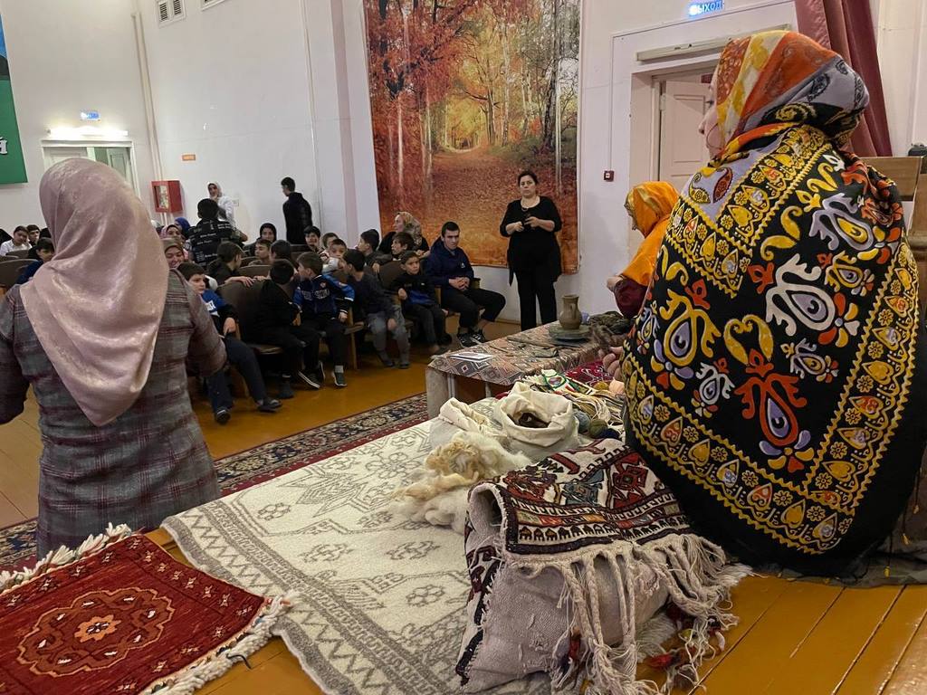 В Дагестане завершилась серия мастер-классов по народным художественным промыслам