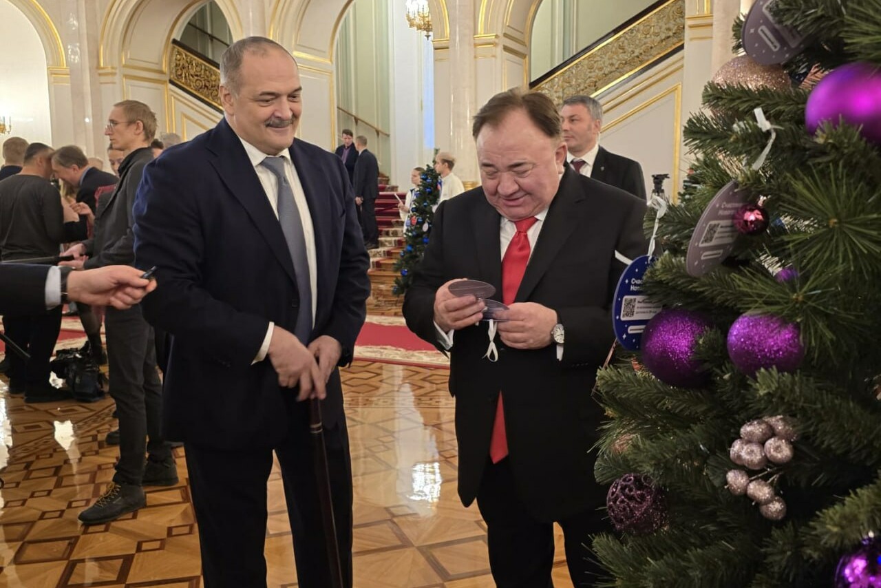 Сергей Меликов присоединился к акции «Ёлка желаний»