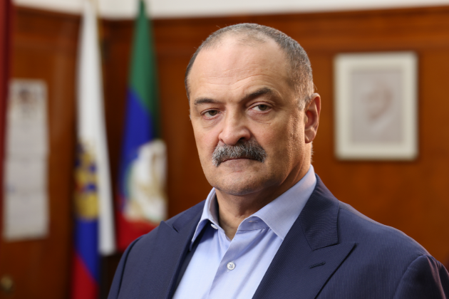 Сергей Меликов поздравил спасателей Дагестана с профессиональным праздником