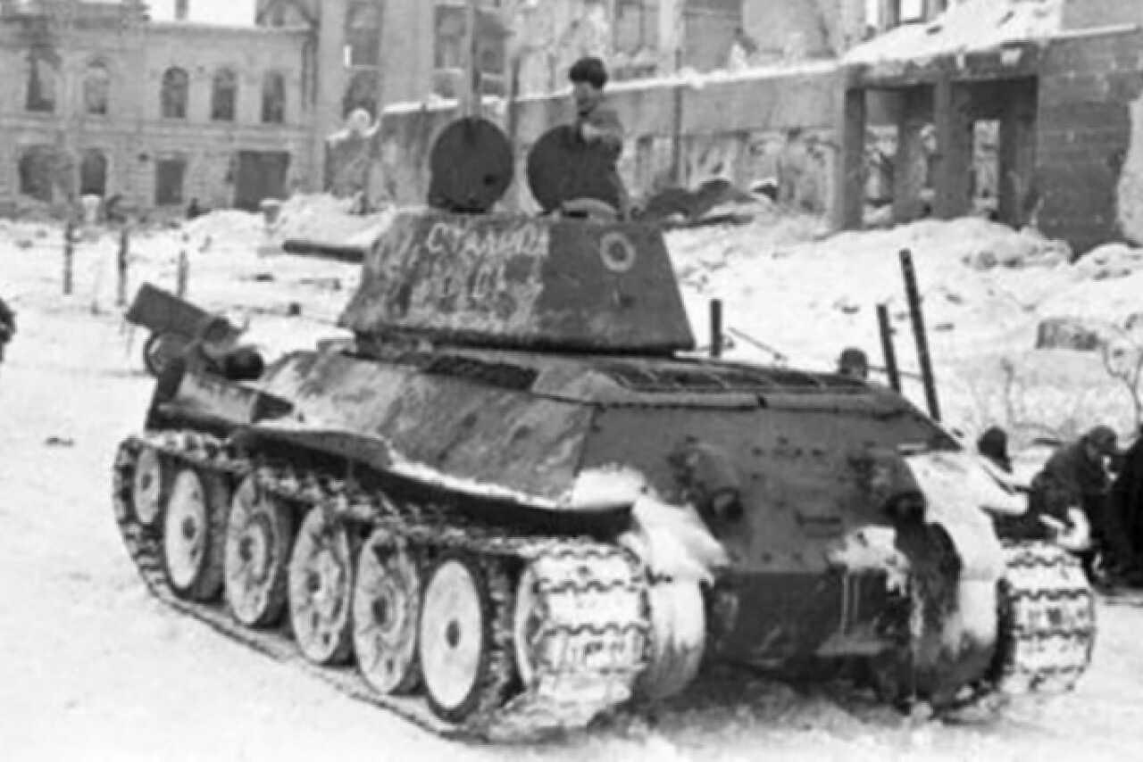 «Дагестанский аул» приглашает на вернисаж выставок «Горячий снег Сталинграда» и «Ялтинская конференция. Рассекреченные материалы»
