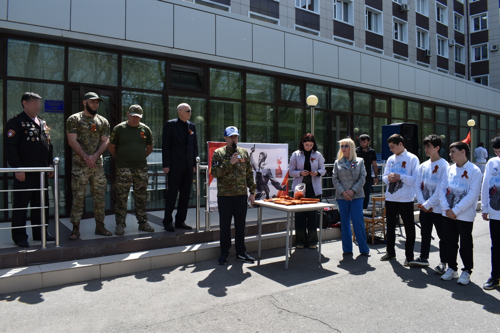 Росгвардейцы Дагестана поддержали акцию «Георгиевская ленточка»