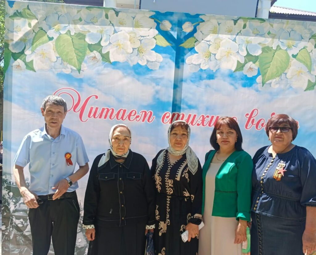 В Ногайском районе в День победы открыли поэтическую площадку