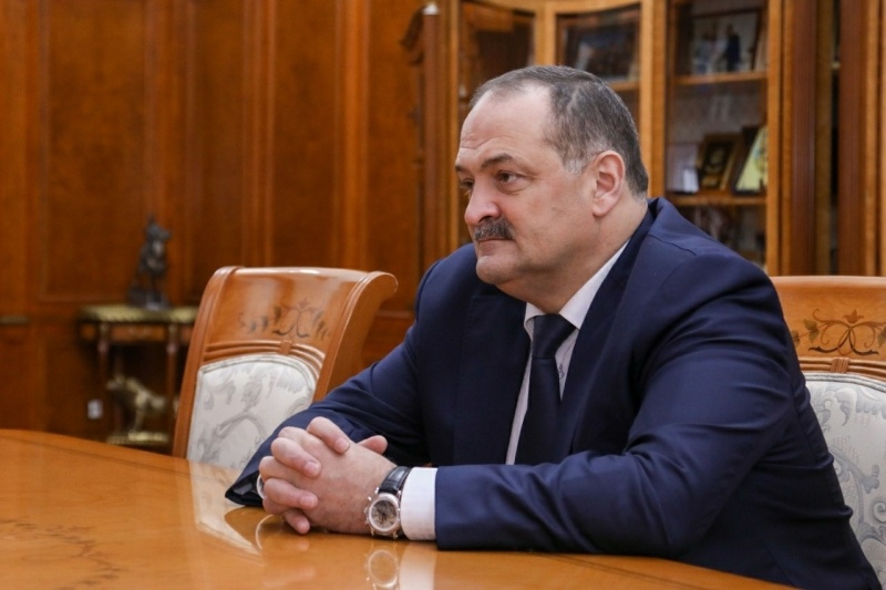 Сергей Меликов поручил к 1 июля обеспечить военкоматы региона доступной средой