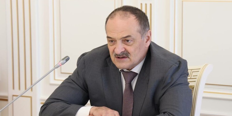 Глава Дагестана Меликов оценил работу Салавова на посту мэра Махачкалы
