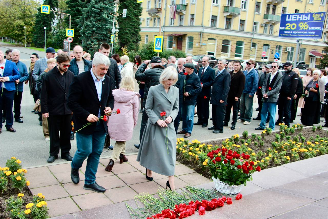 В Северной Осетии отметили 166-летие со дня рождения Коста Хетагурова