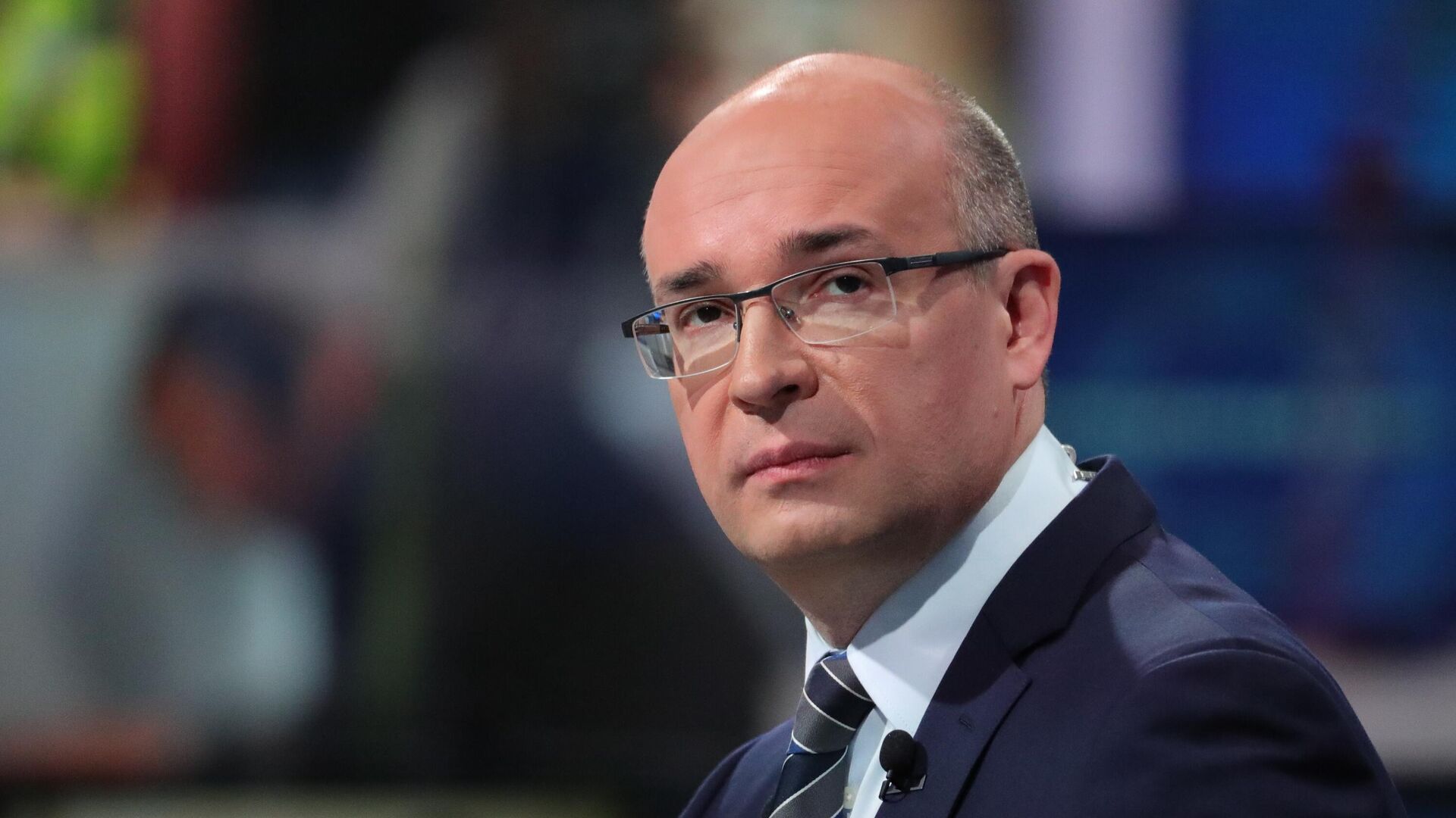 В РФ будут проводить премию "Большая семья России" для представителей СМИ