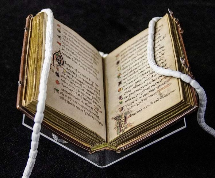 Притча про Книгу Счастья