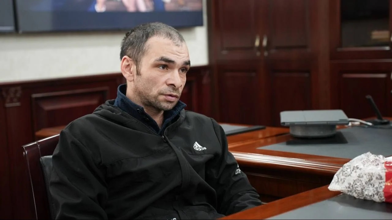 Глава Хасавюрта пообещал всестороннюю поддержку вернувшемуся после ранения участнику СВО