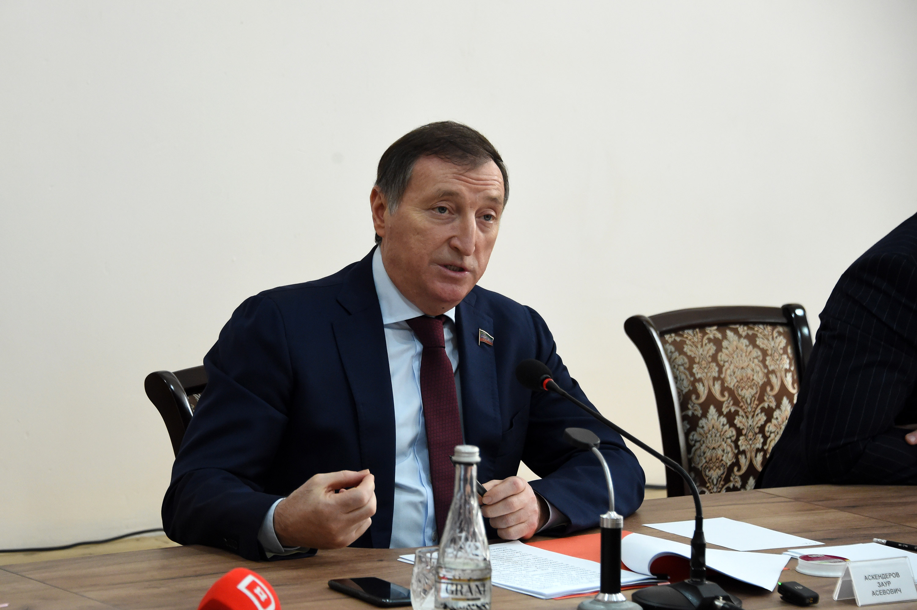 Экспертный совет в Избербаше определил приоритеты помощи детям-сиротам
