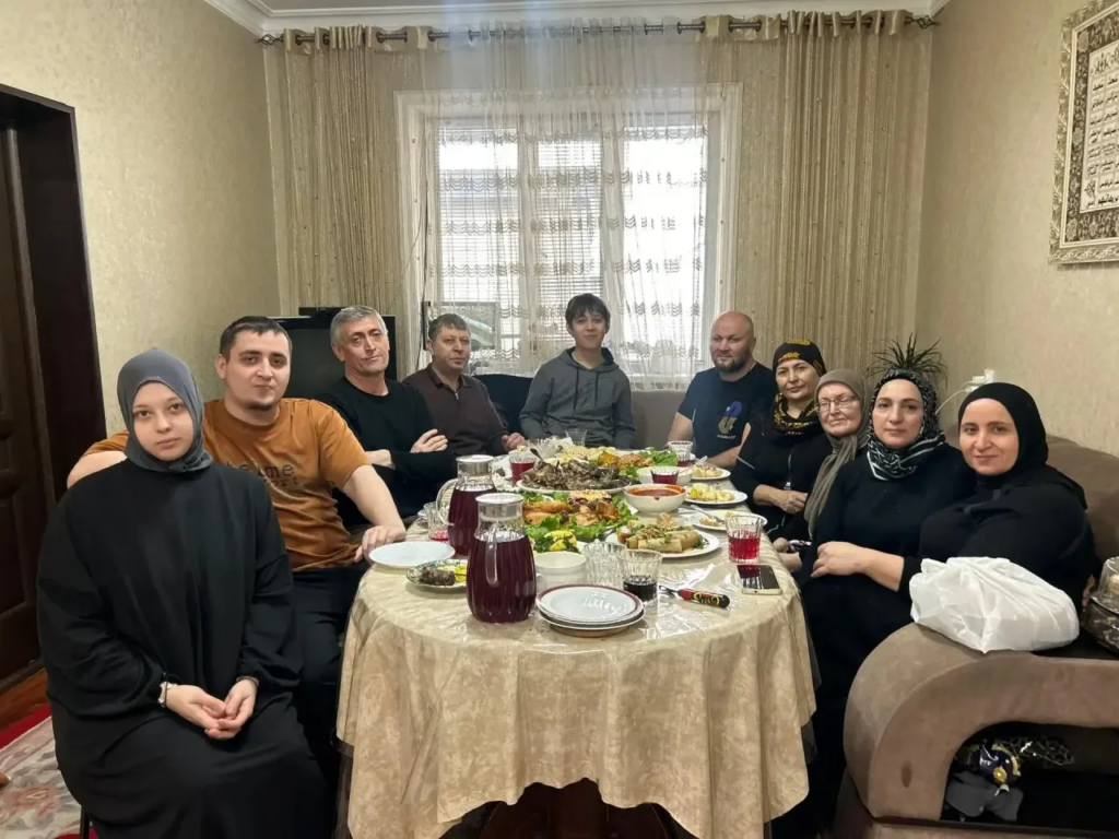 Межнациональная семья из Новолакского района: аварско-лакский союз, объединивший три культуры