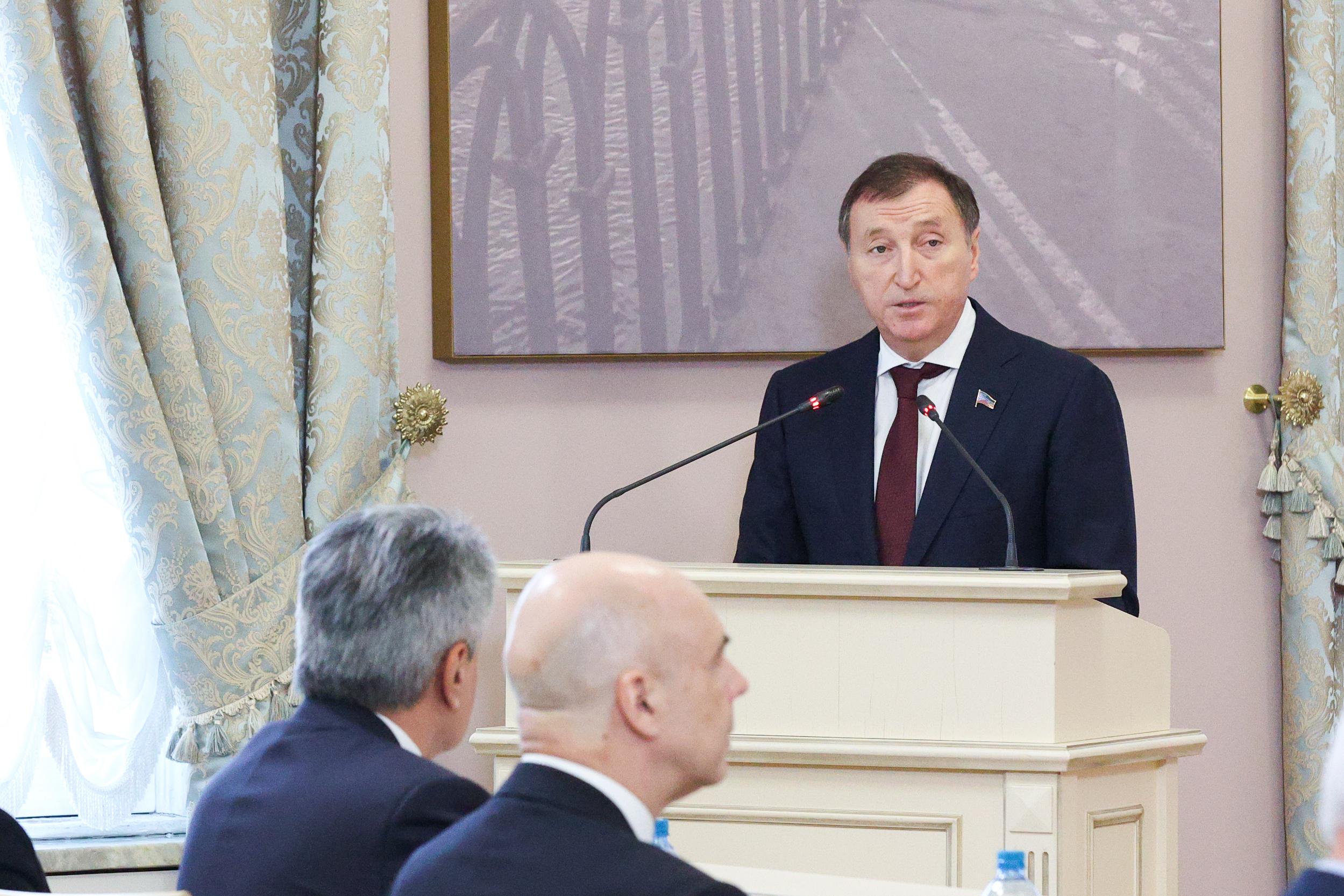Заур Аскендеров рассказал о дагестанском единстве и поблагодарил Владимира Путина за поддержку республики