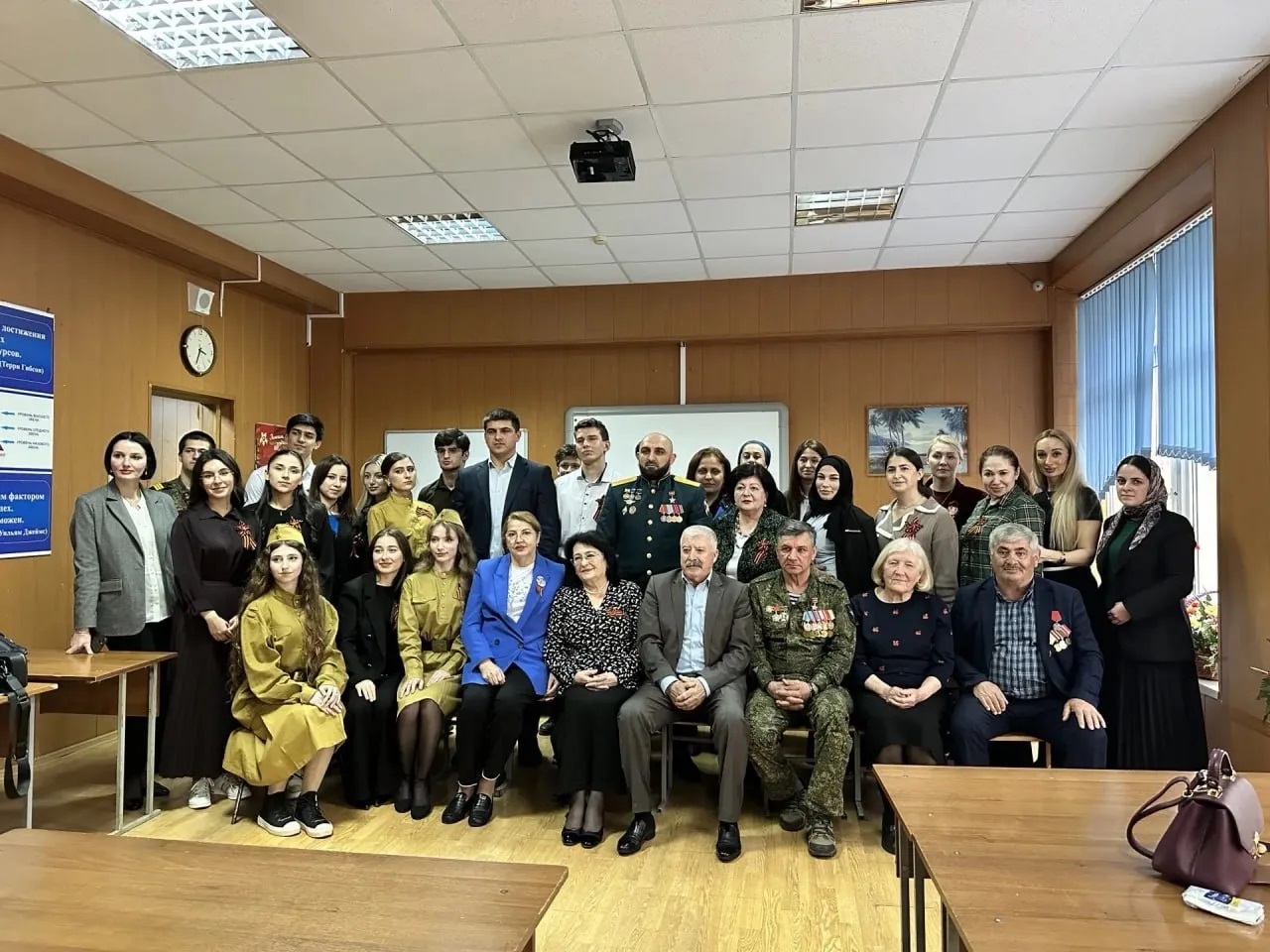 Участник «Доблести гор» Рамазан Гираев посетил патриотический конкурс в ДГТУ