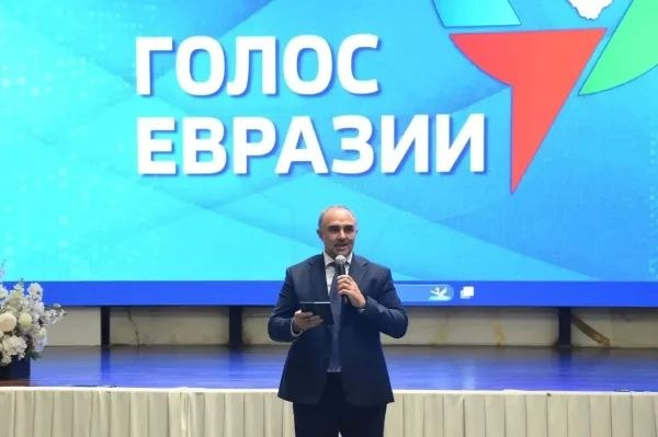 Юрий Гамзатов принял участие в открытии Всероссийского фестиваля «Голос Евразии» в Дагестане