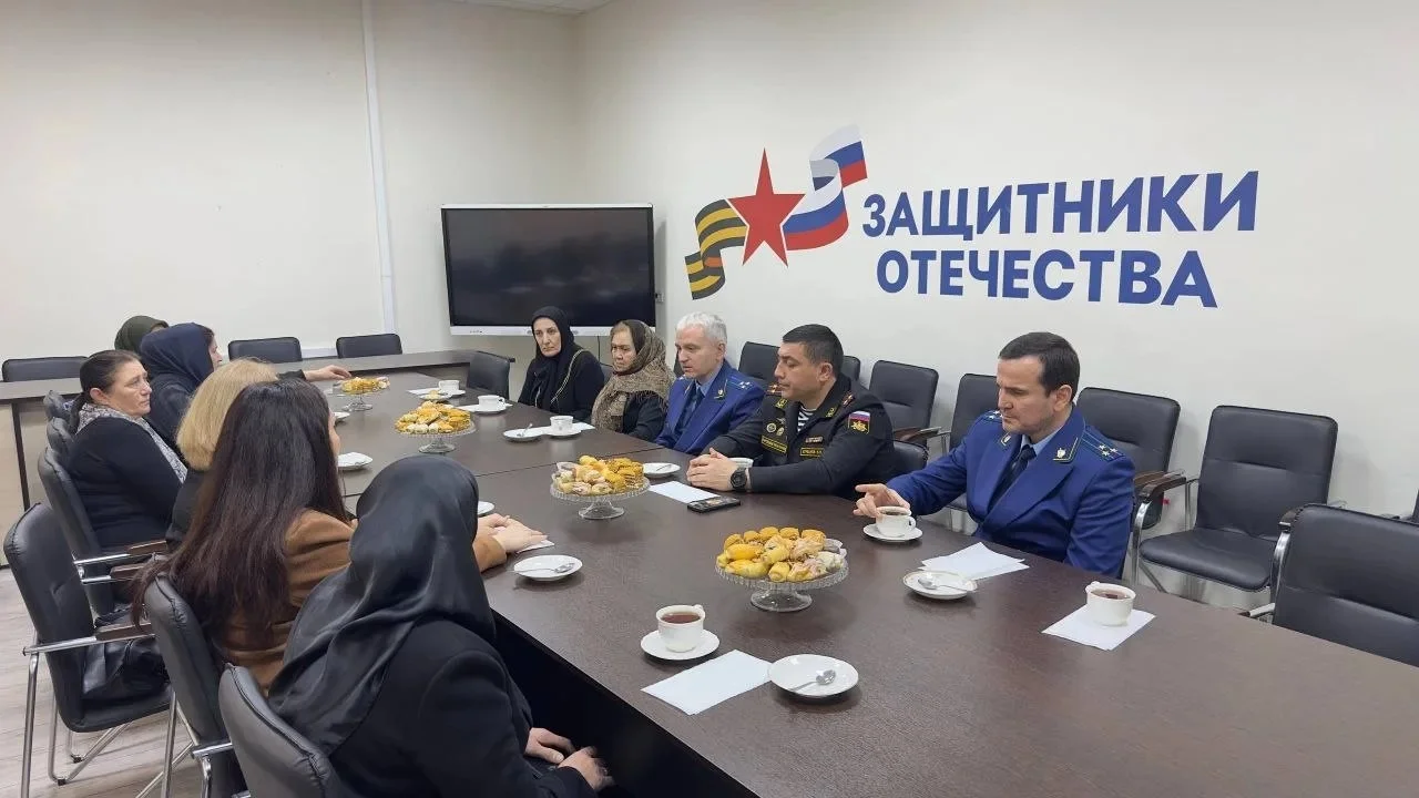 Ветераны СВО и их семьи могут бесплатно получить юридическую помощь в фонде «Защитники Отечества»