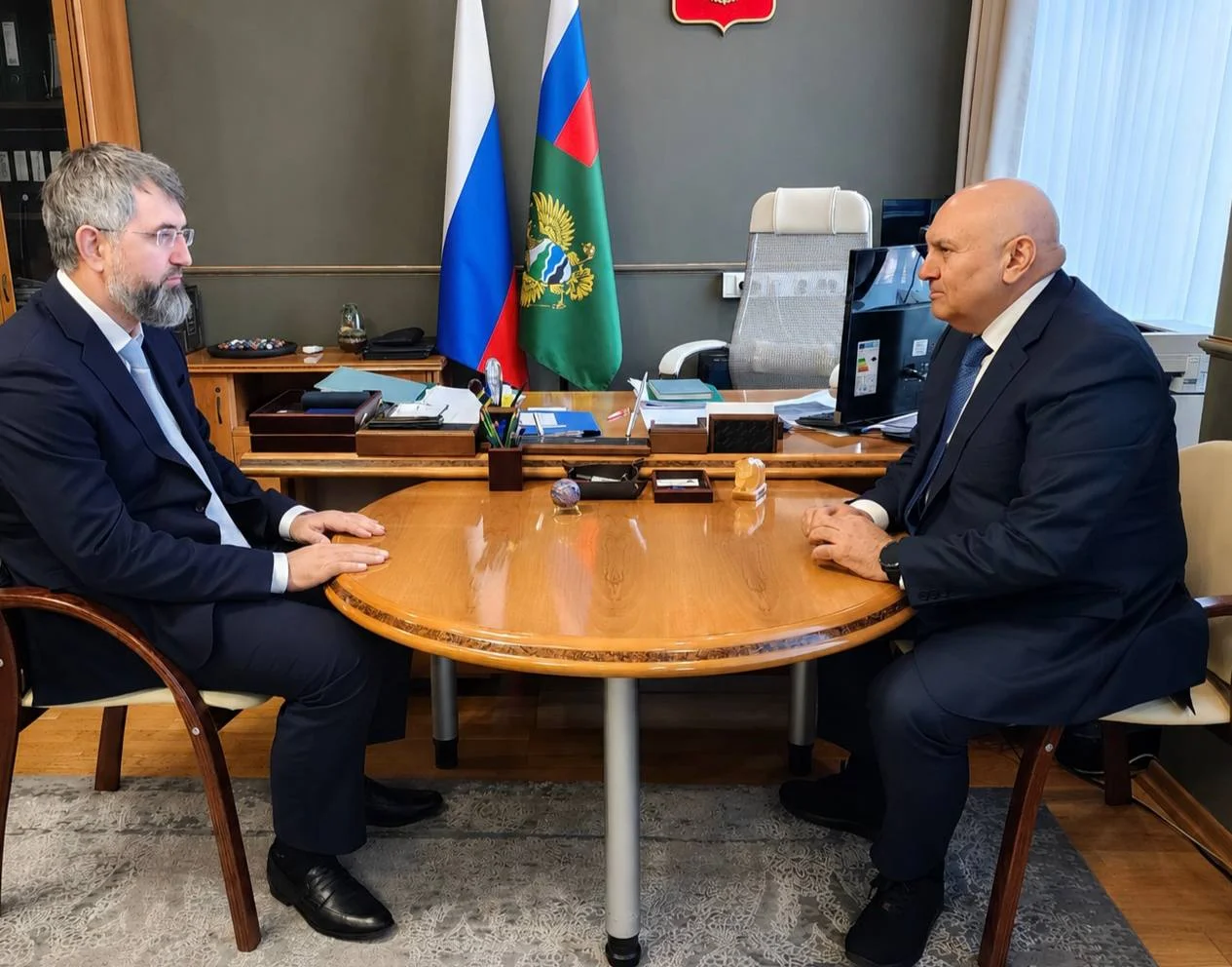 Магомед Рамазанов и Джамбулат Хатуов обсудили завершение строительства объектов по обращению с ТКО в Дагестане
