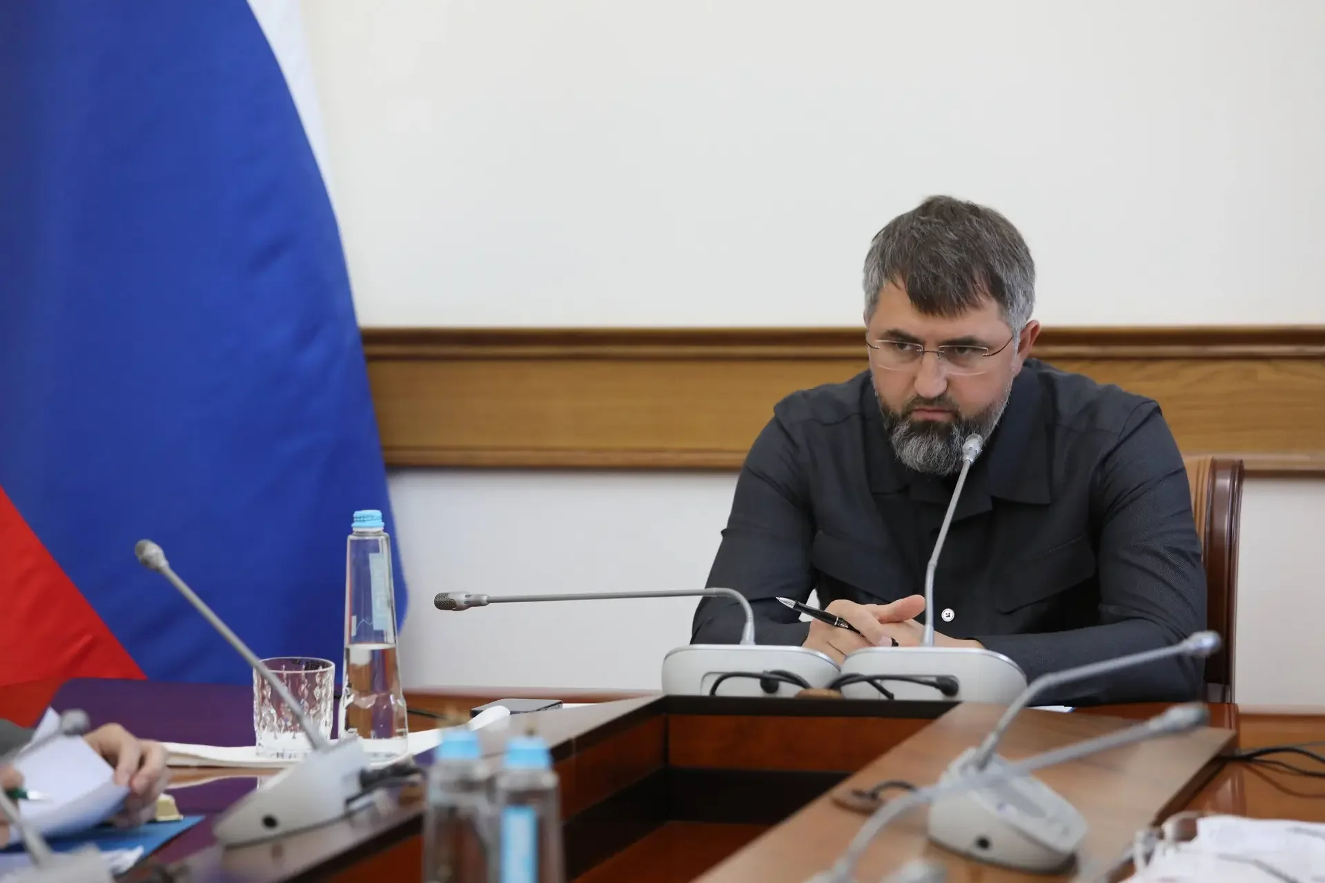В Дагестане проработают вопрос привлечения крупных нефтяных компаний на региональный рынок